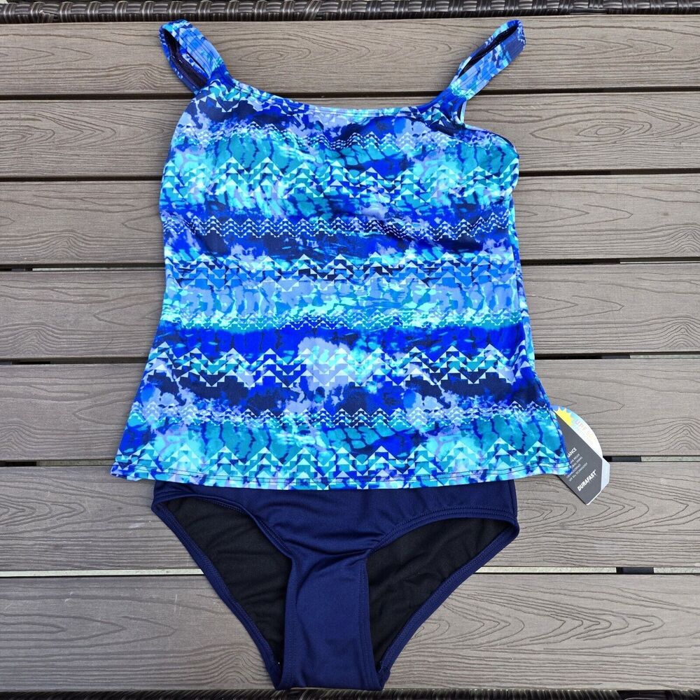 TYR Women Scoop Tank (8) W/ Navy Bottoms (6) 2 Piece Navy/multi Swim New - Picture 1 of 6